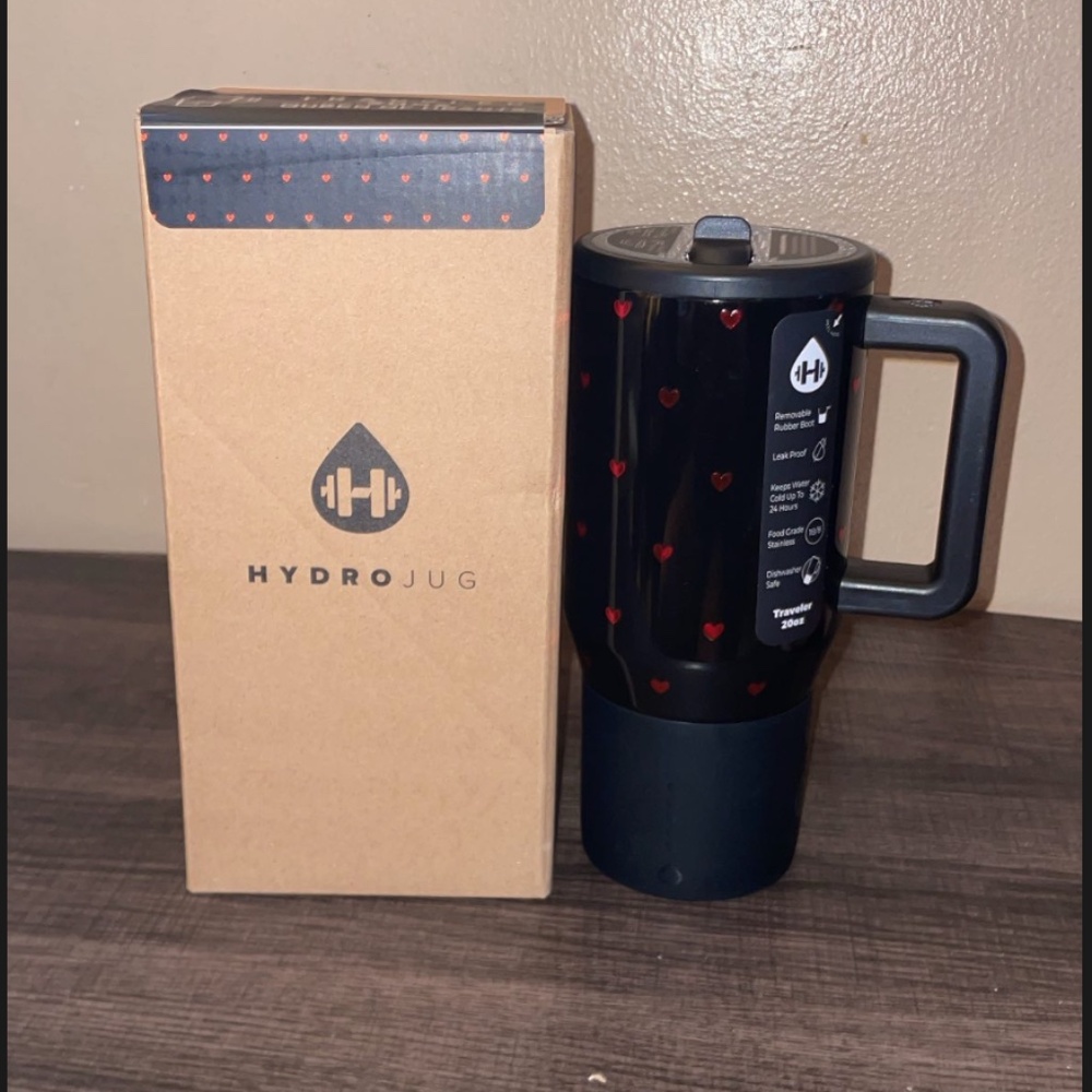 Hydrojug- 20 oz traveler- Queen of Hearts